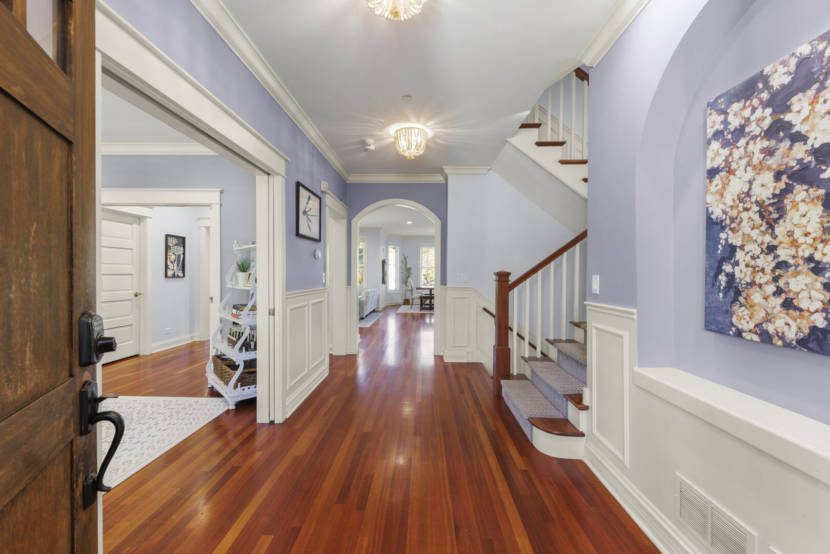 275 MERTON Avenue, Glen Ellyn, IL 60137