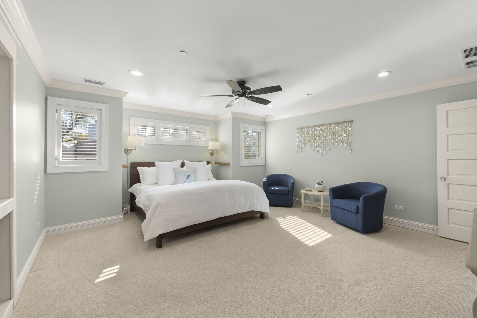 275 MERTON Avenue, Glen Ellyn, IL 60137