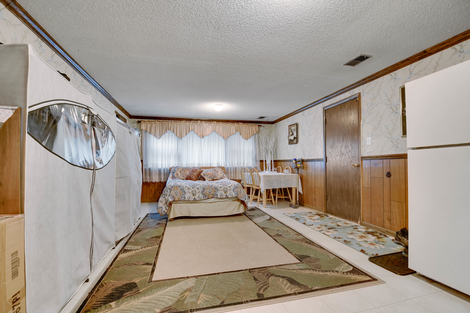 10701 S Nashville Avenue, Worth, IL 60482