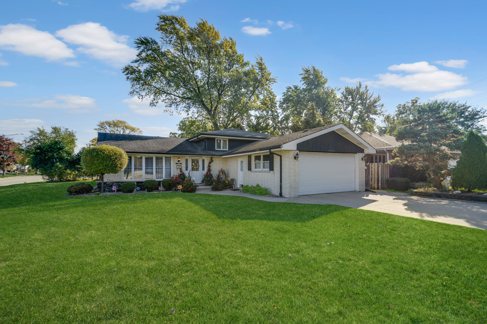 10701 S Nashville Avenue, Worth, IL 60482