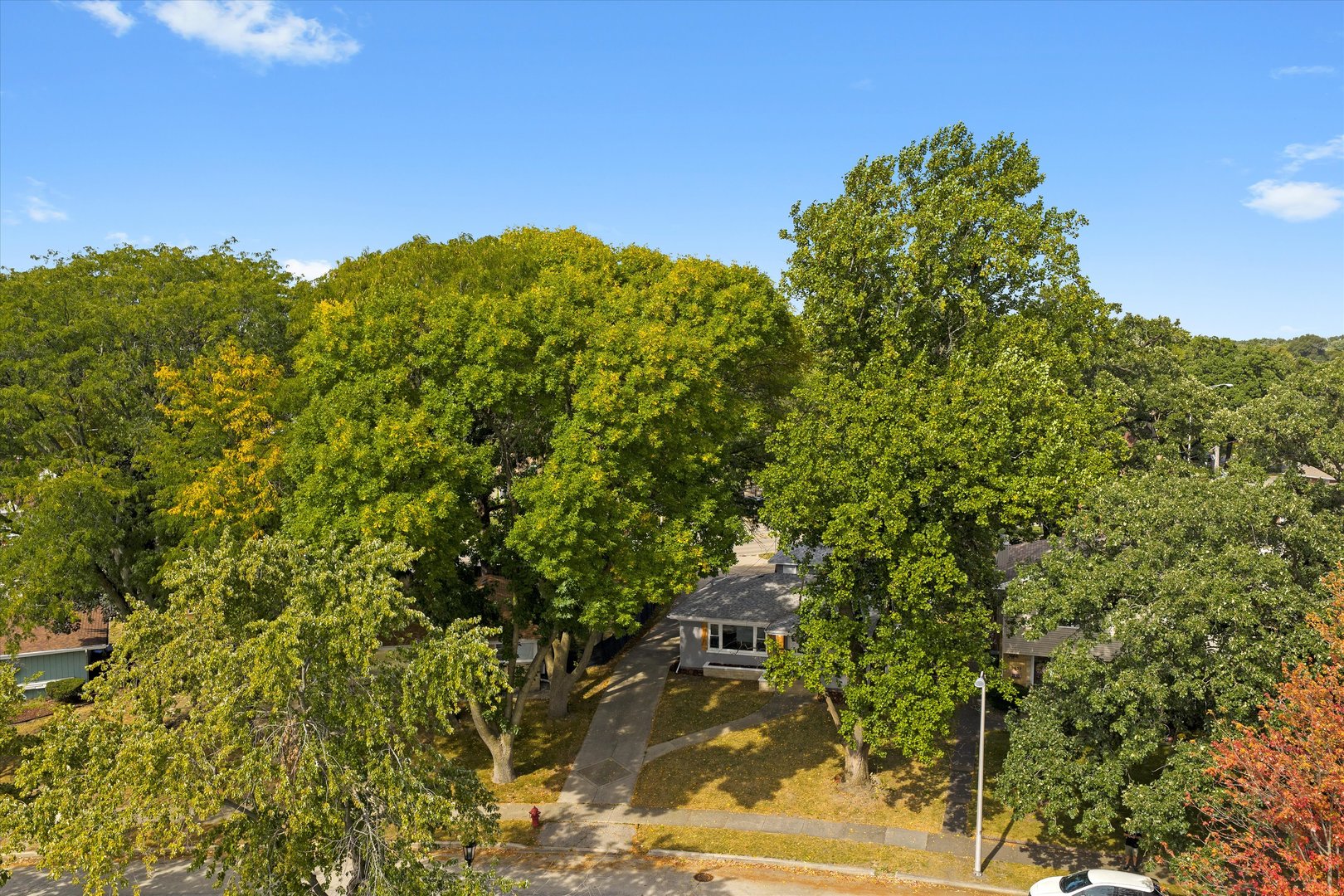 9624 W Shore Drive, Oak Lawn, IL 60453