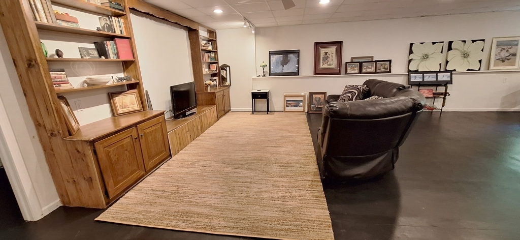 12255 Wildflower Lane, Huntley, IL 60142