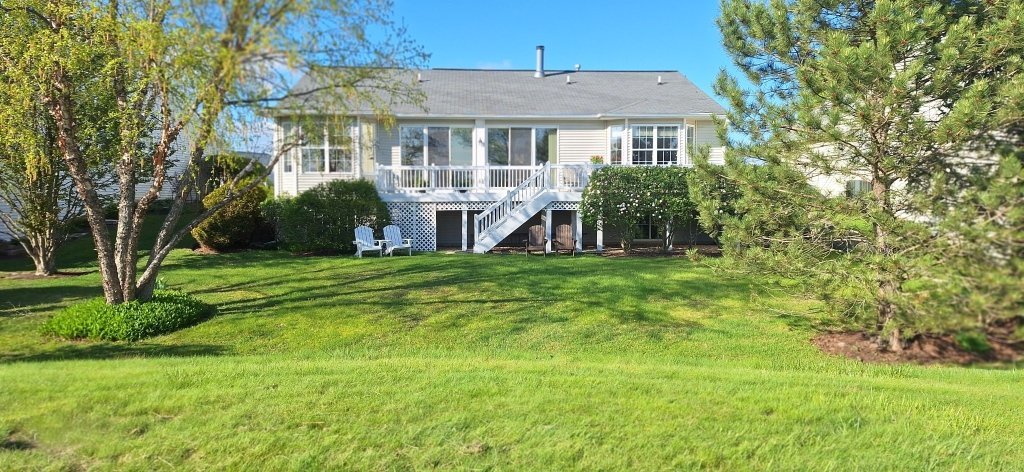 12255 Wildflower Lane, Huntley, IL 60142