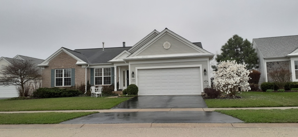 12255 Wildflower Lane, Huntley, IL 60142