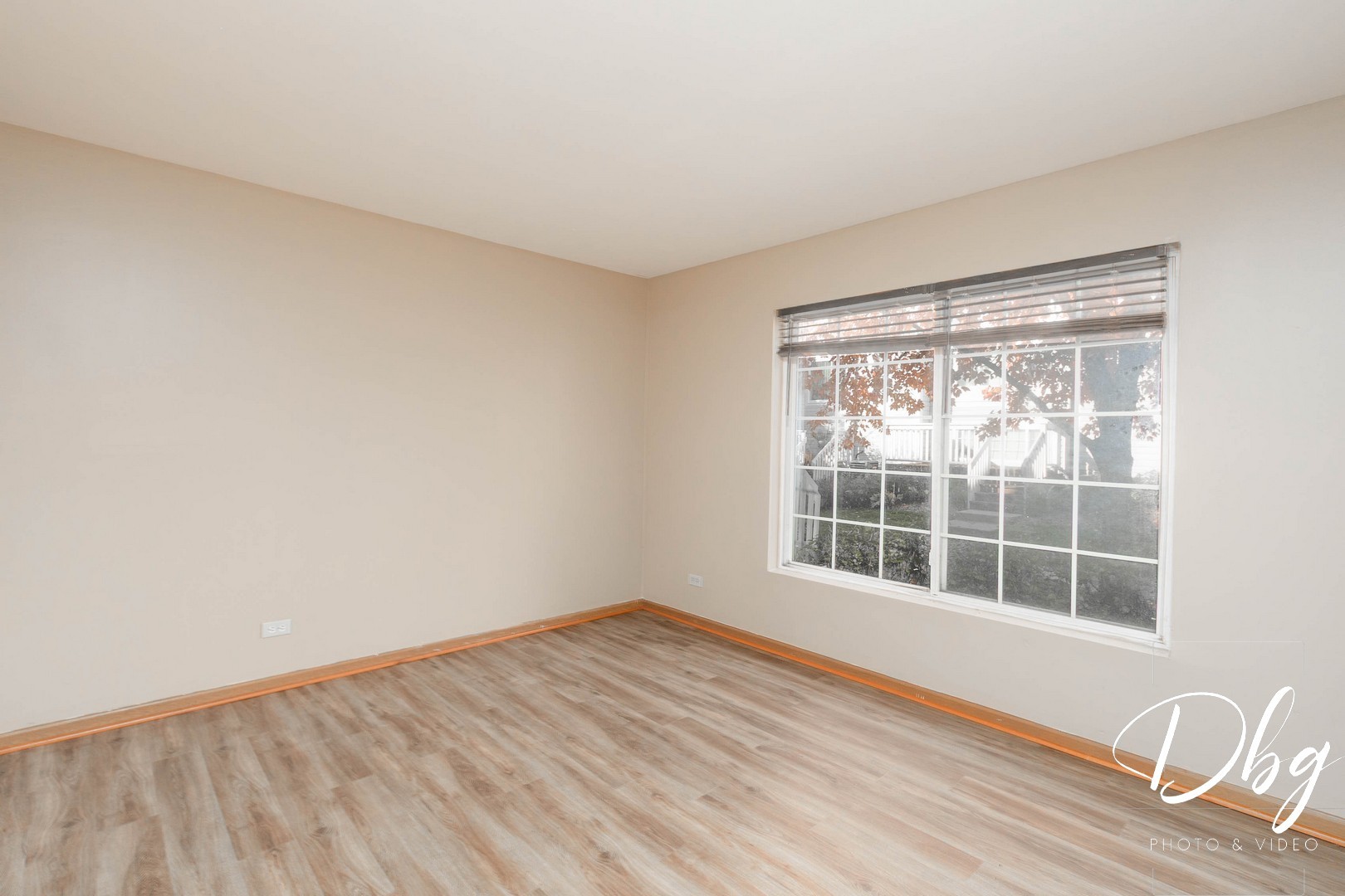 31 S TREEHOUSE Lane #31, Round Lake, IL 60073