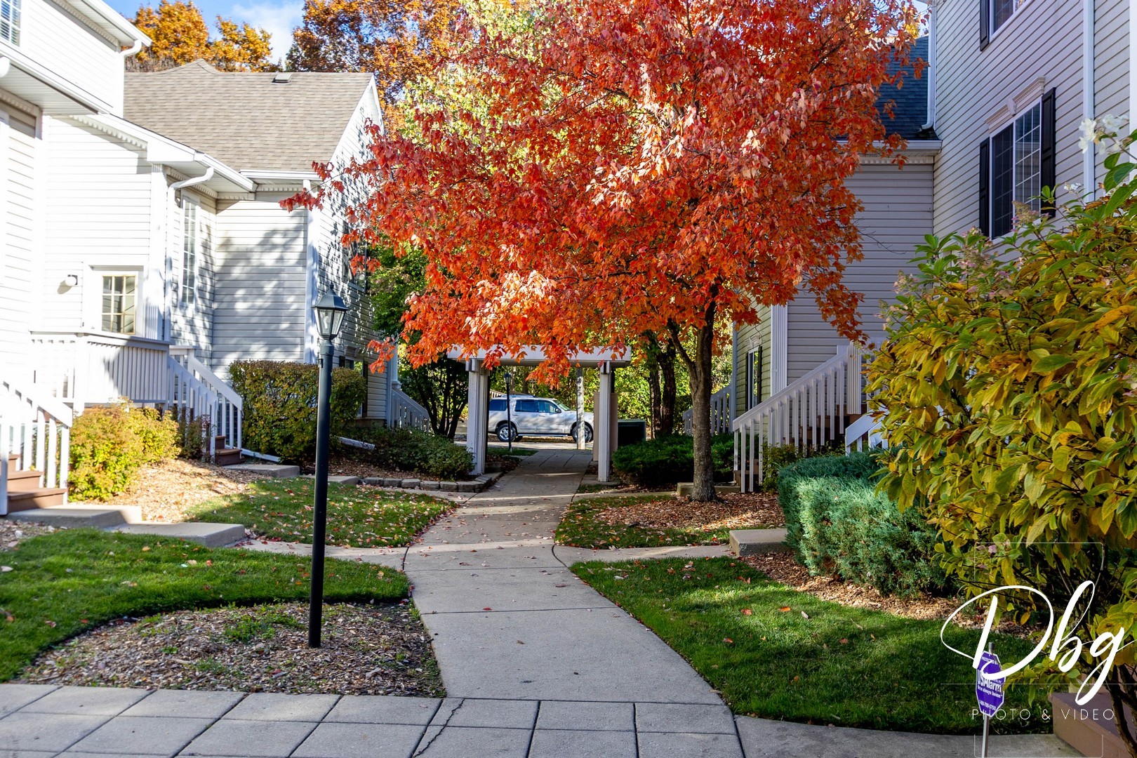 31 S TREEHOUSE Lane #31, Round Lake, IL 60073