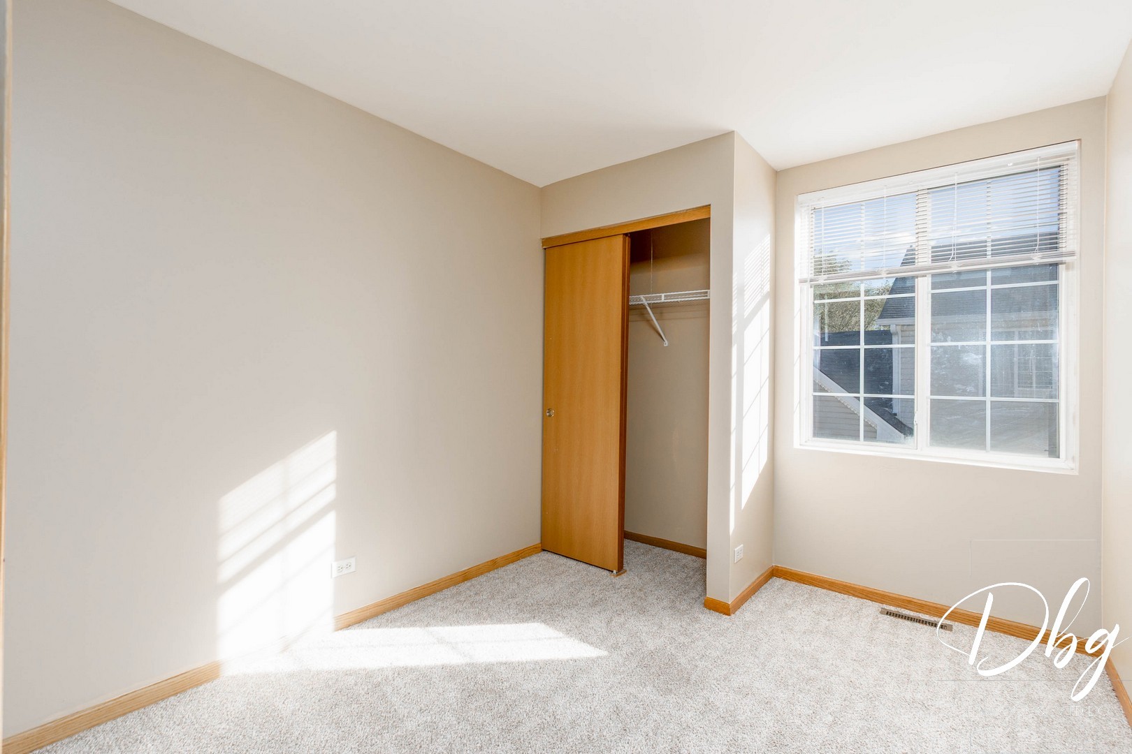 31 S TREEHOUSE Lane #31, Round Lake, IL 60073