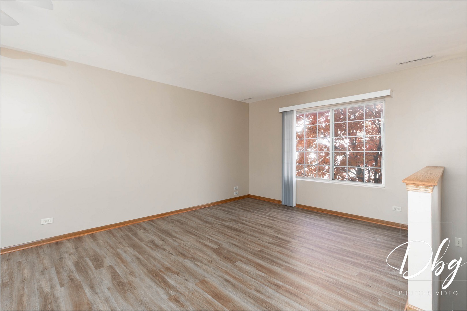 31 S TREEHOUSE Lane #31, Round Lake, IL 60073