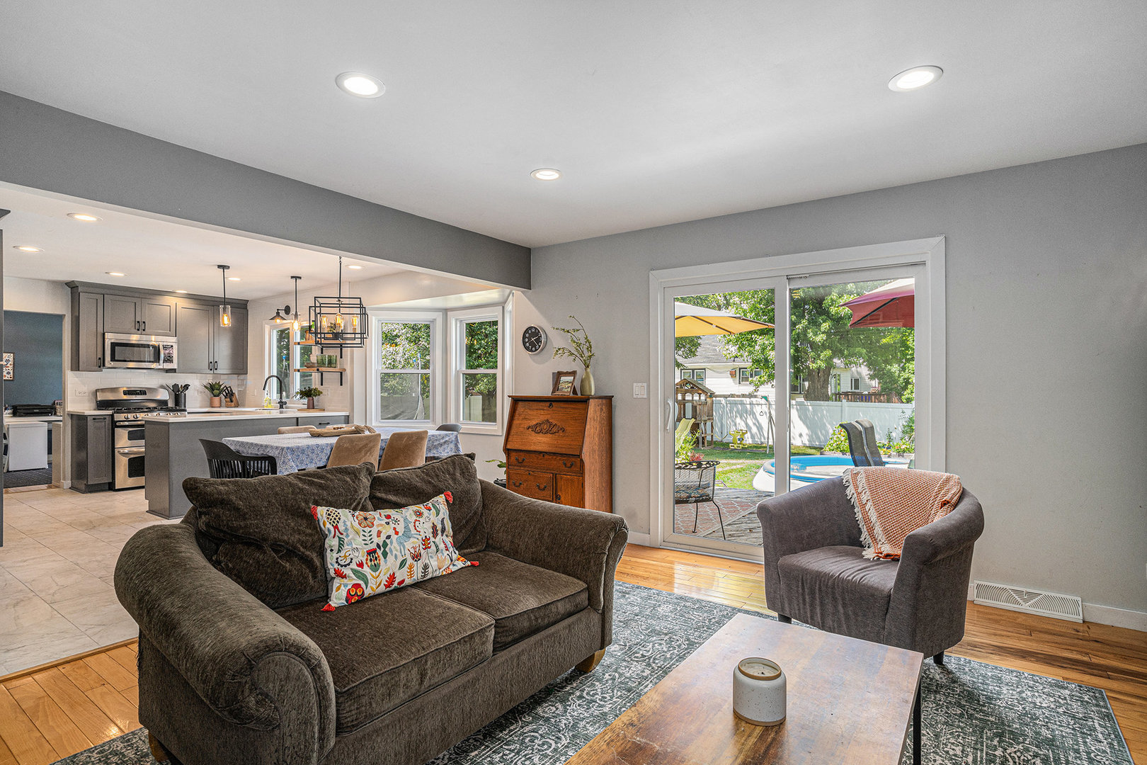 1614 185th Street, Lansing, IL 60438