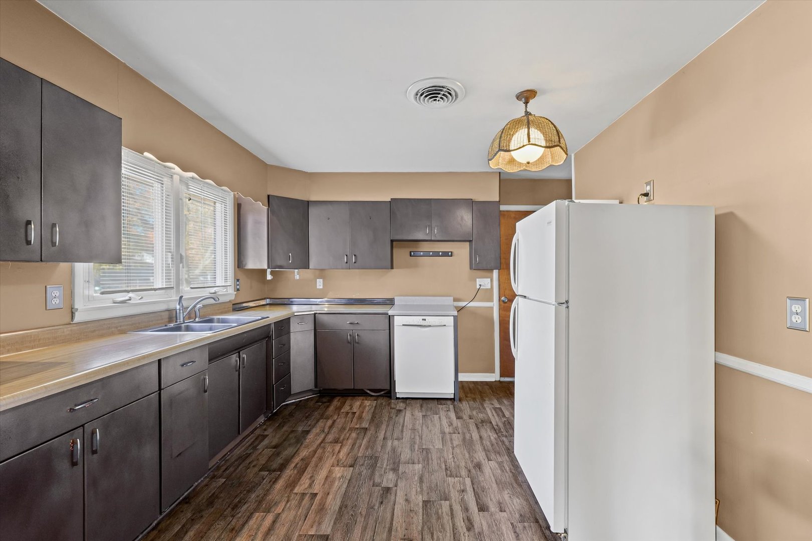 524 Gray Drive, Gibson City, IL 60936