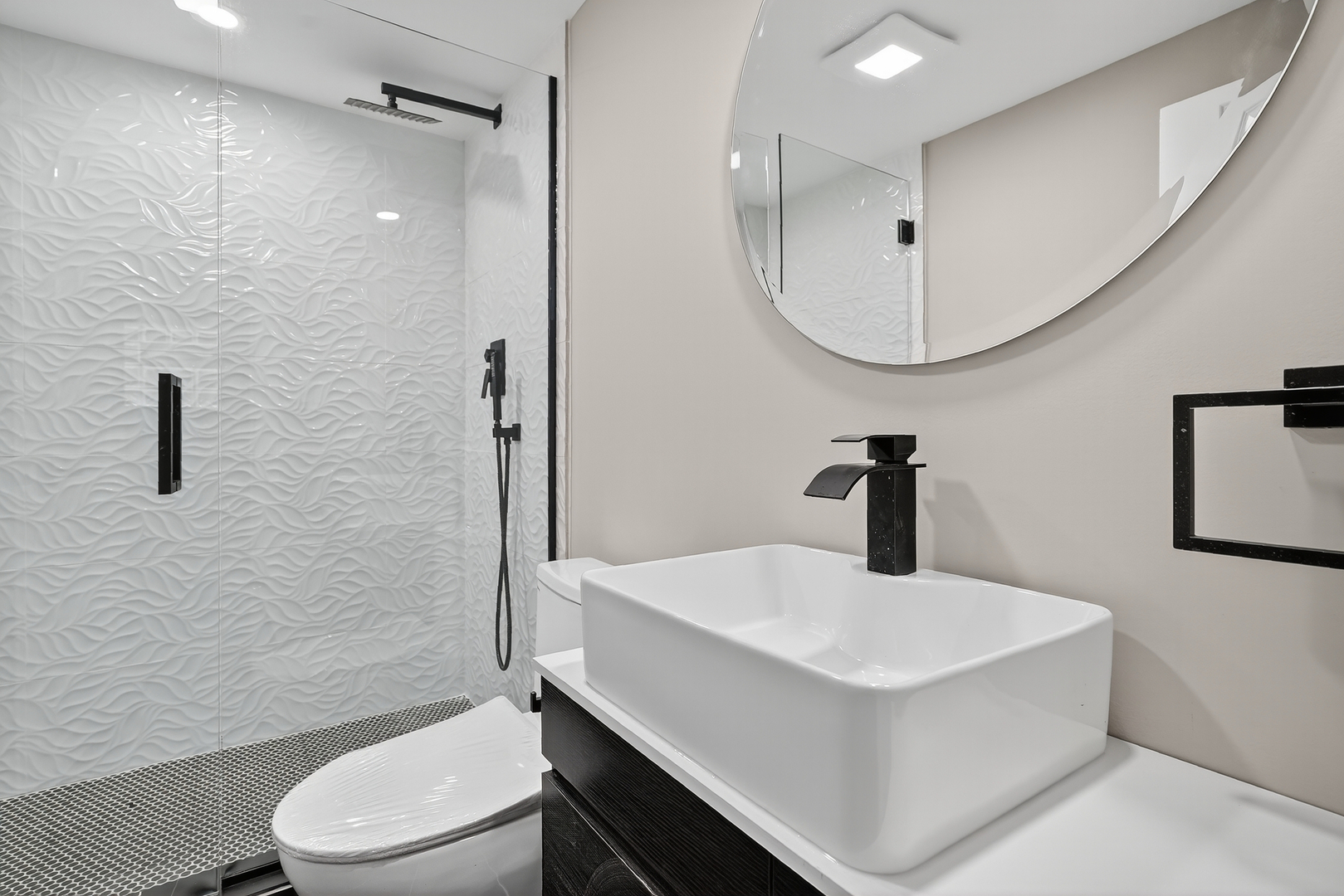 2601 W 98th Place, Evergreen Park, IL 60805