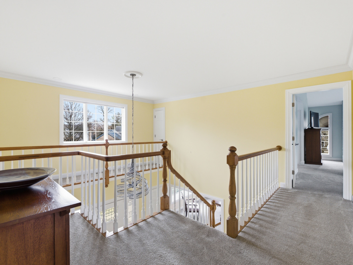 1165 Dickens Avenue, Naperville, IL 60563