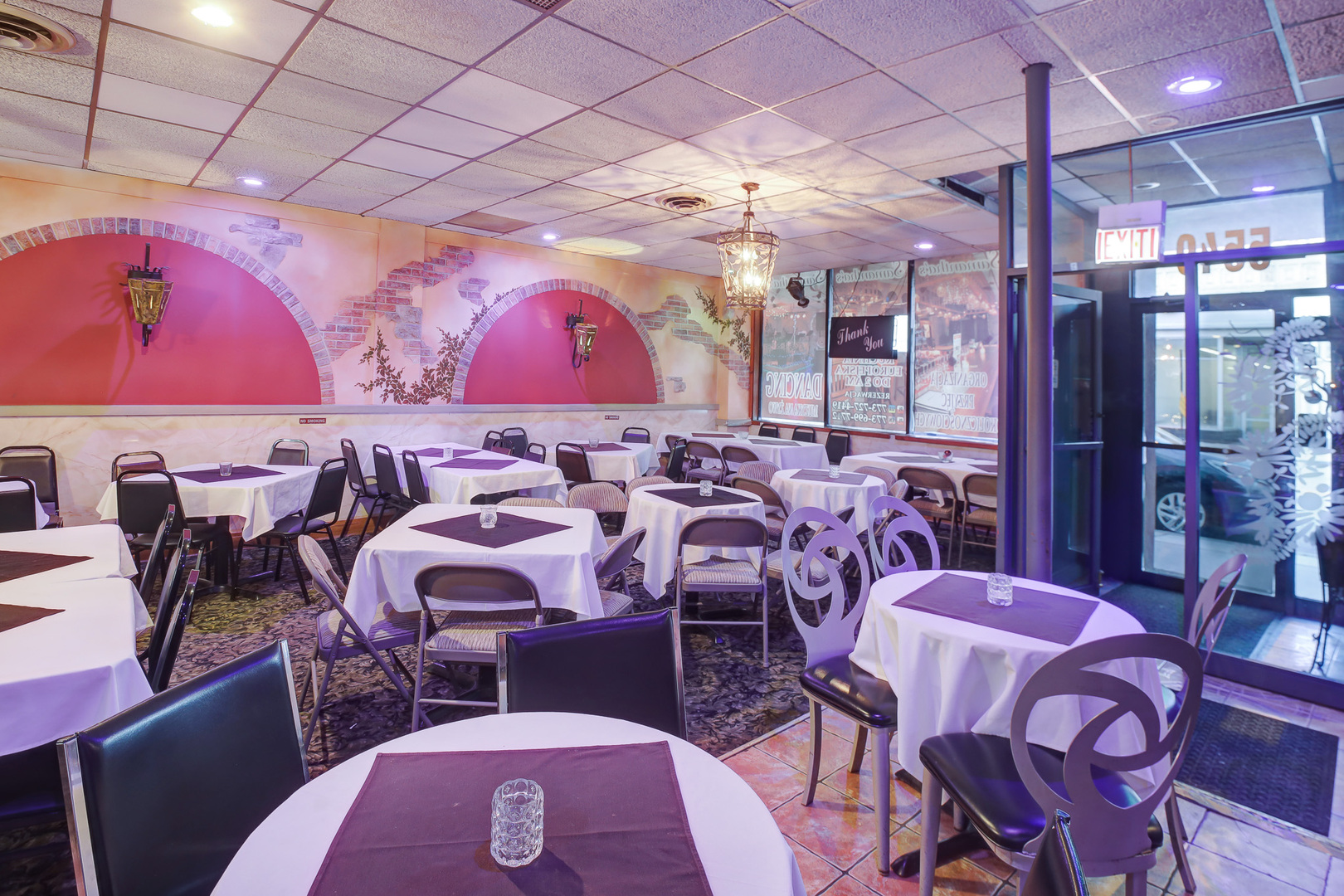 5549 W Belmont Avenue, Chicago, IL 60641