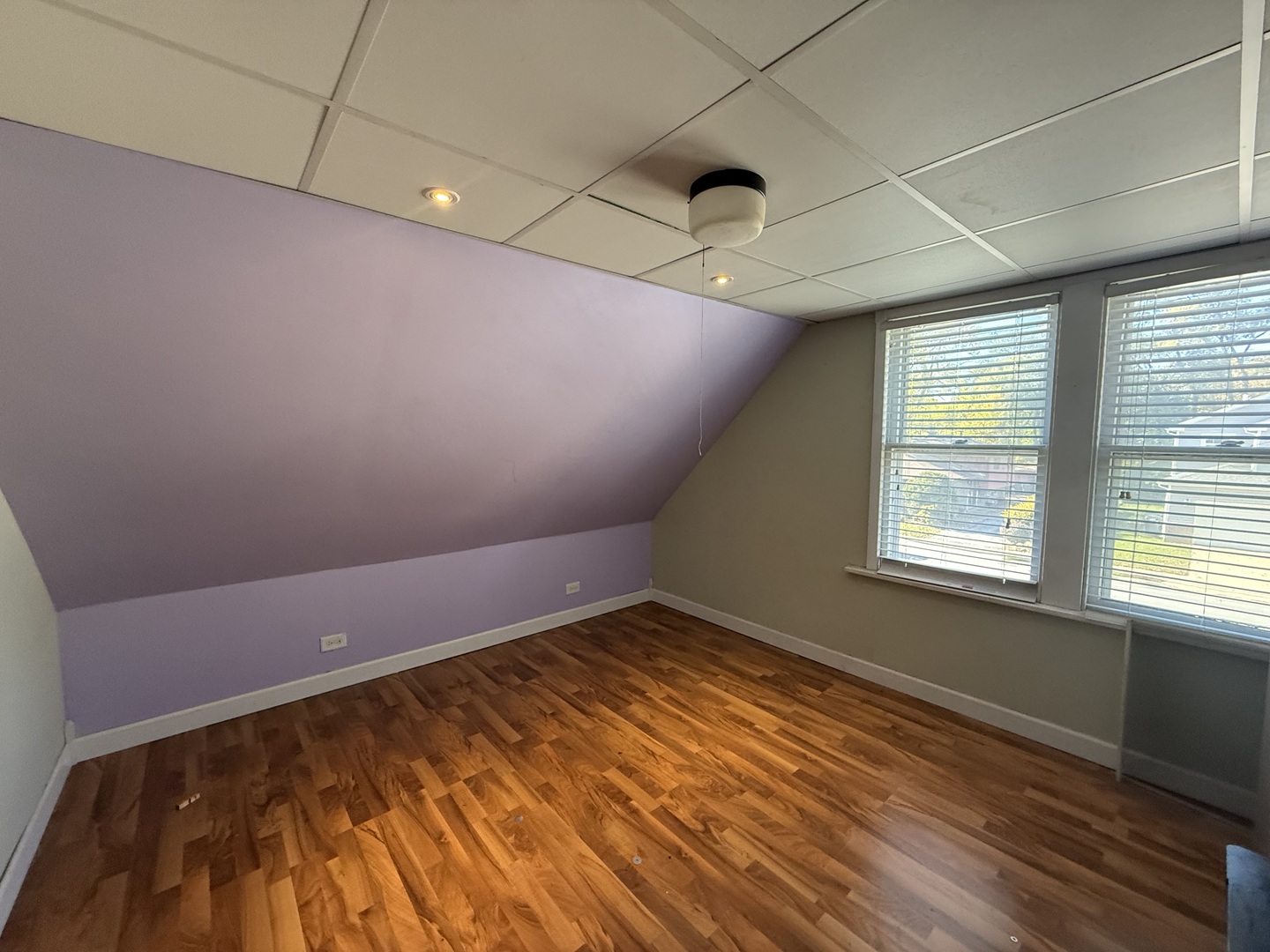 15245 State Street, South Holland, IL 60473