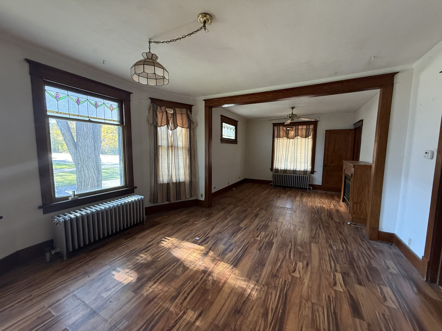 15245 State Street, South Holland, IL 60473