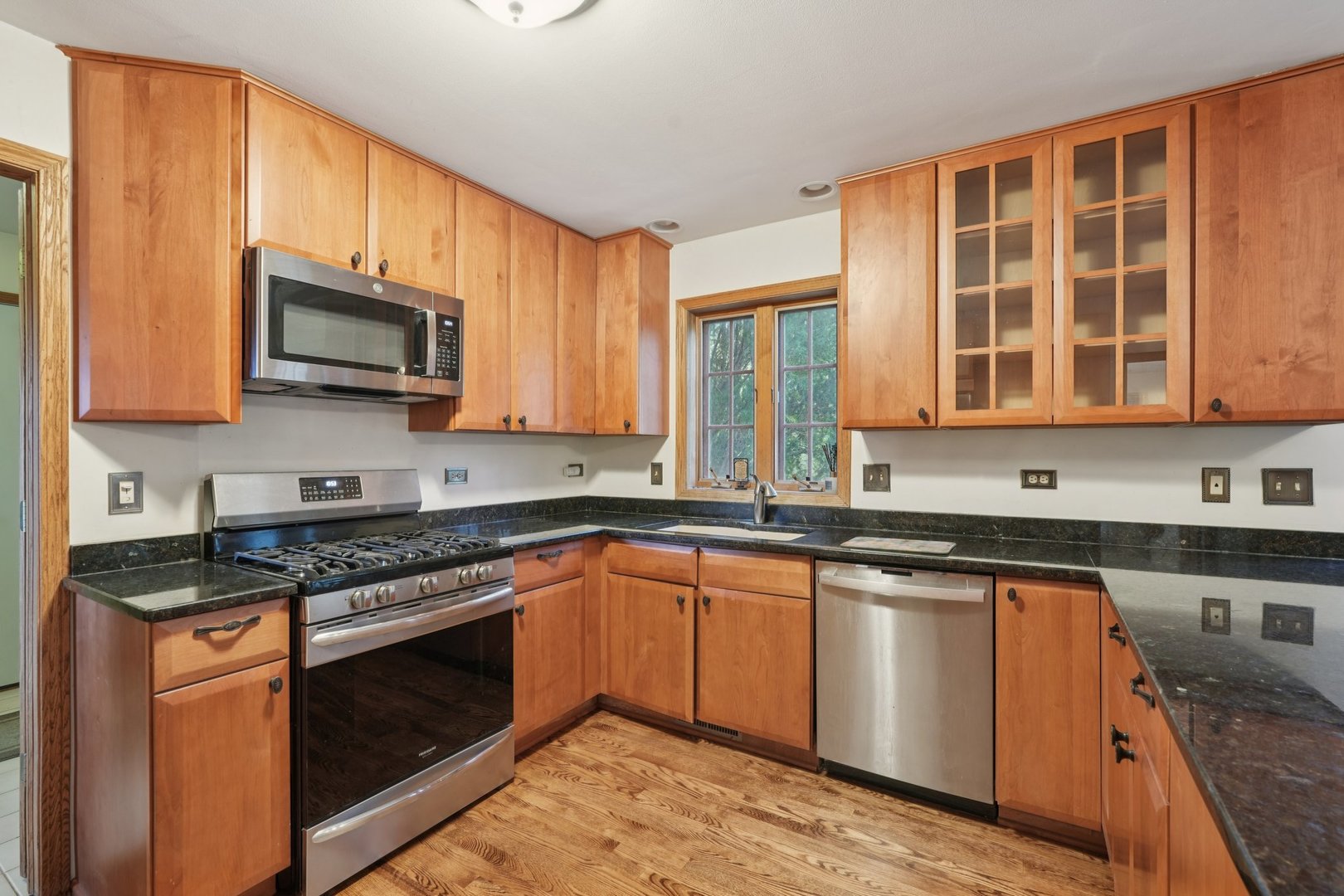 8815 Country View Lane, Burlington, WI 53105