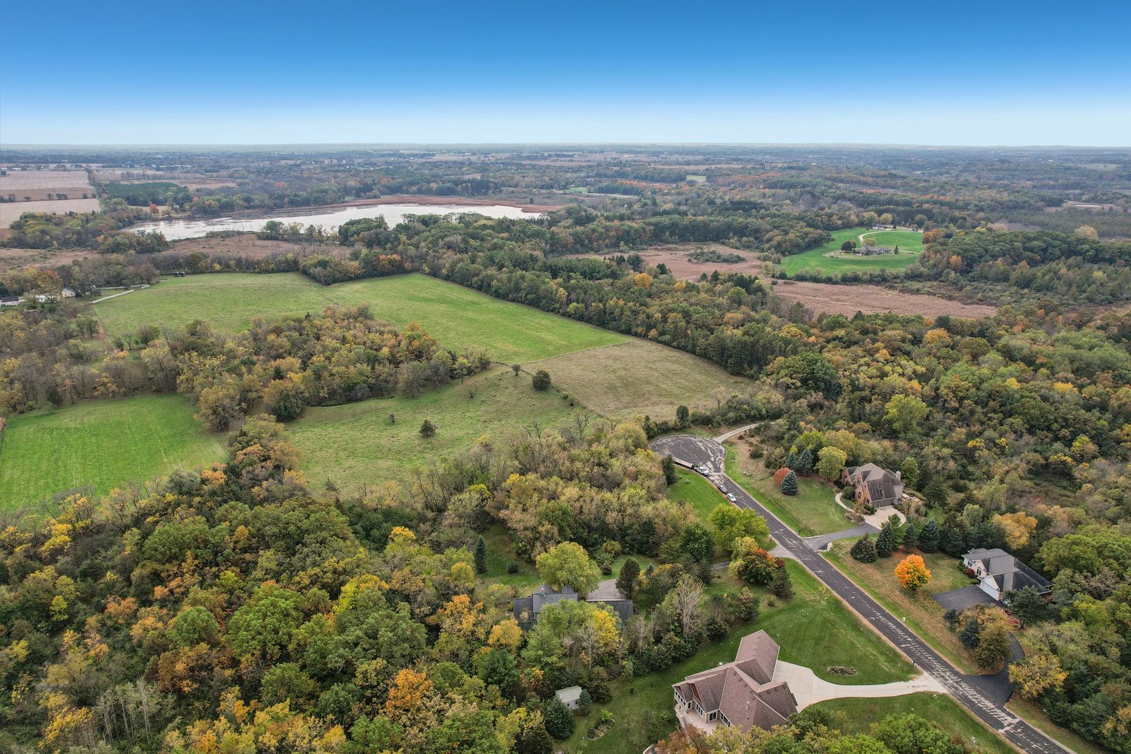 8815 Country View Lane, Burlington, WI 53105