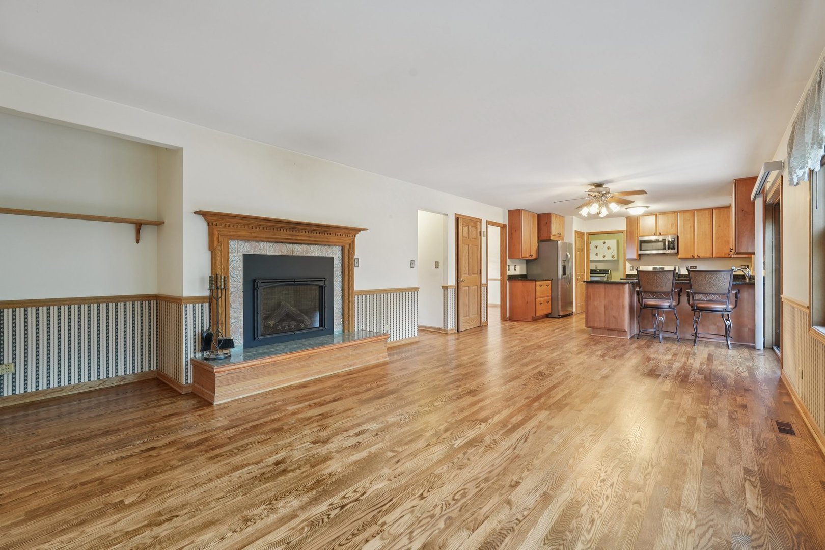 8815 Country View Lane, Burlington, WI 53105