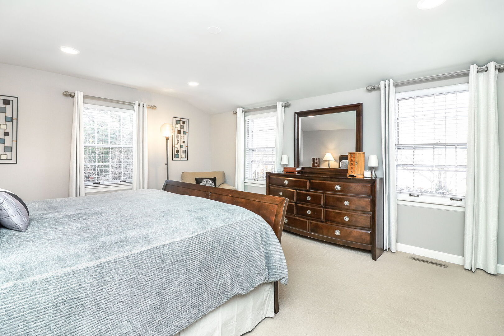 Downers Grove, IL 60515