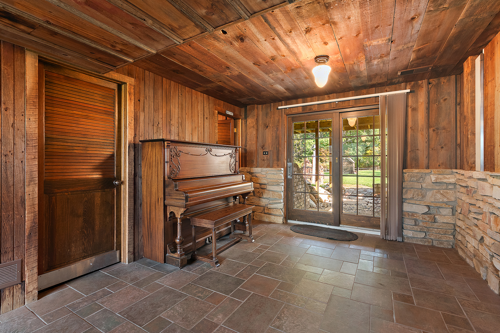 16753 S Bell Road, Homer Glen, IL 60491