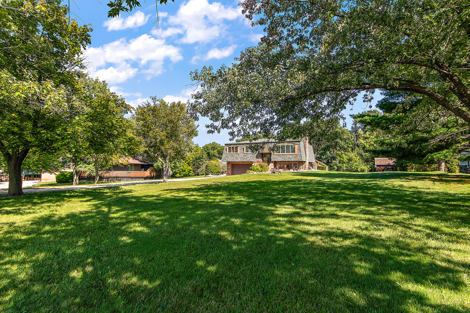 16753 S Bell Road, Homer Glen, IL 60491