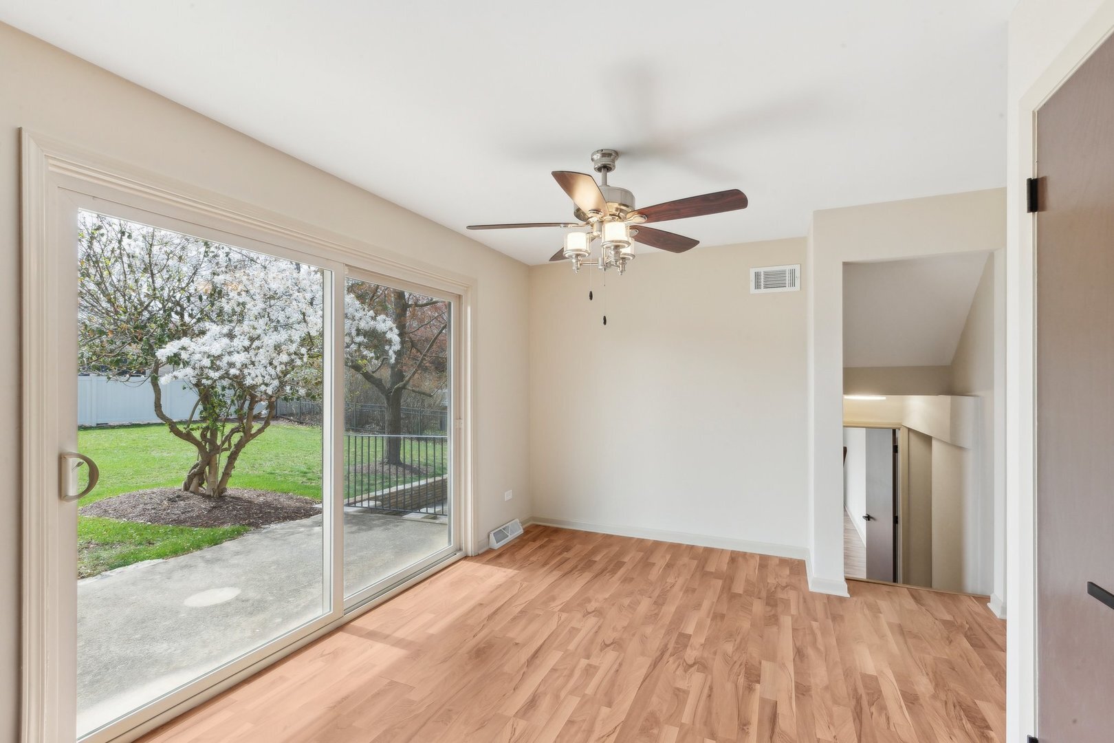 6709 W Menominee Parkway, Palos Heights, IL 60463