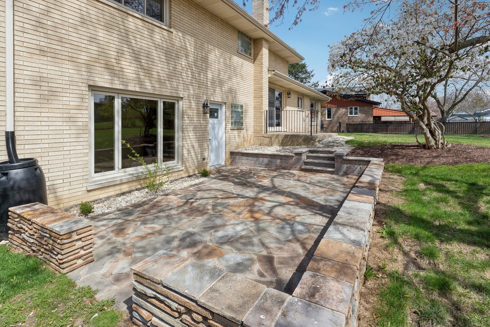 6709 W Menominee Parkway, Palos Heights, IL 60463