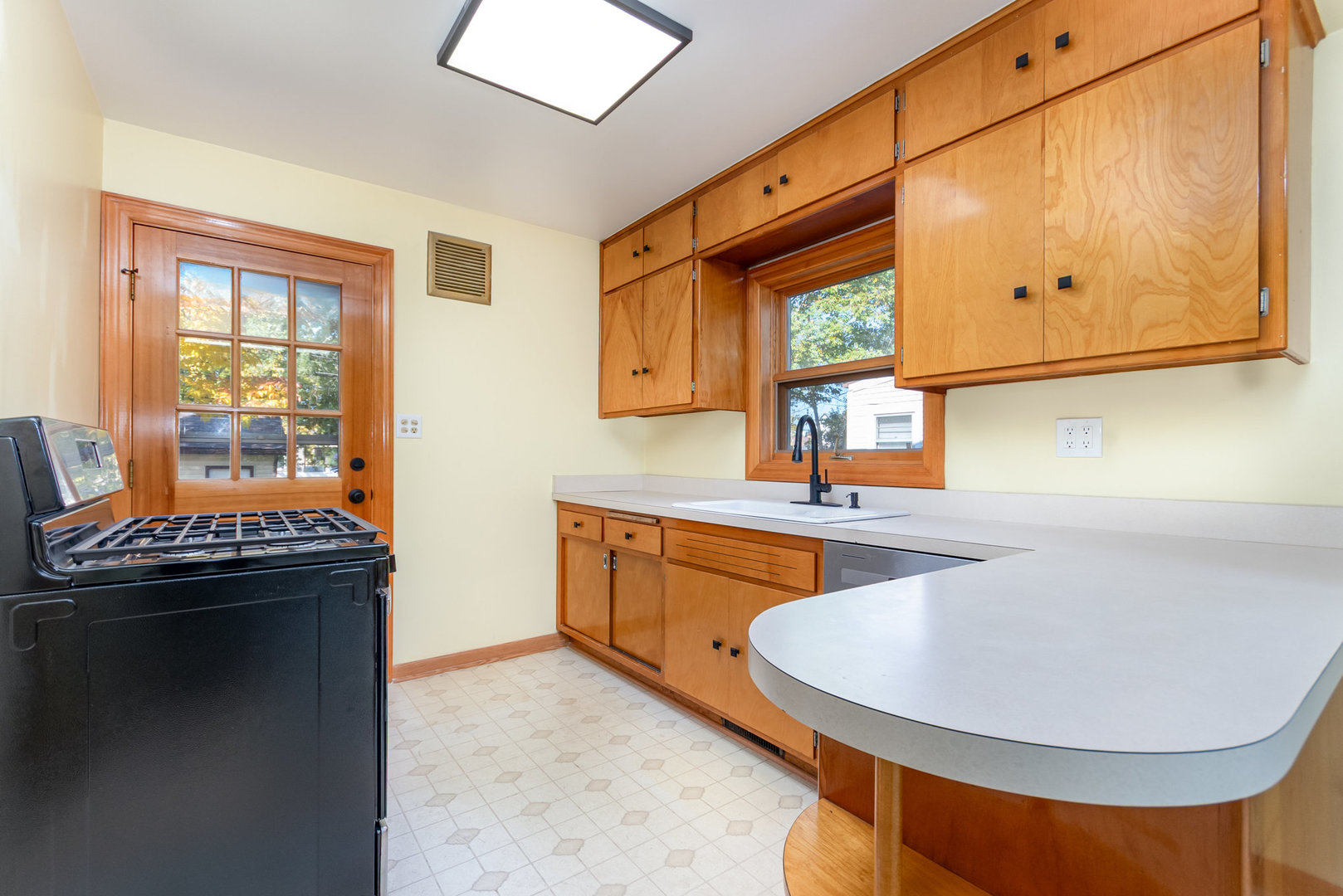 4334 Dubois Boulevard, Brookfield, IL 60513