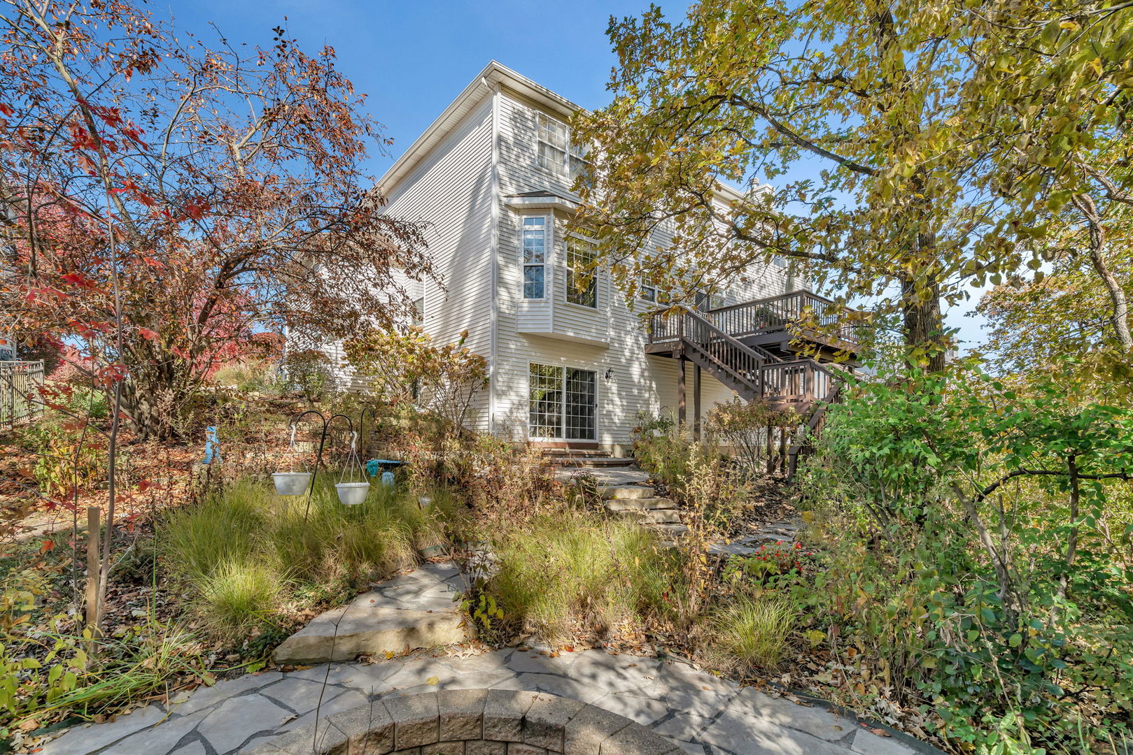 26305 W Ravine Woods Drive, Channahon, IL 60410