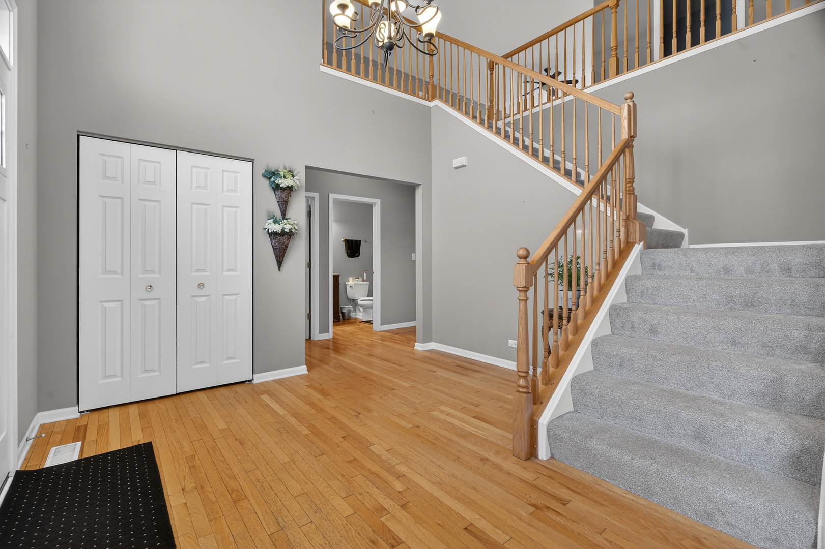 26305 W Ravine Woods Drive, Channahon, IL 60410