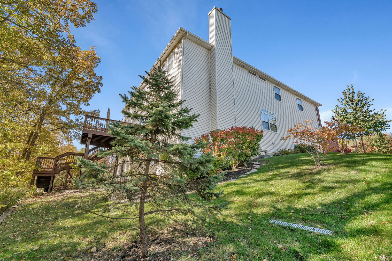 26305 W Ravine Woods Drive, Channahon, IL 60410