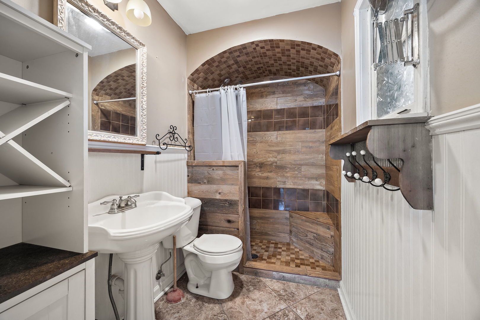 445 S Ellis Street, Bensenville, IL 60106