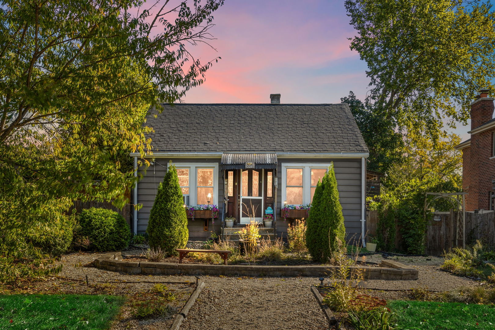 445 S Ellis Street, Bensenville, IL 60106