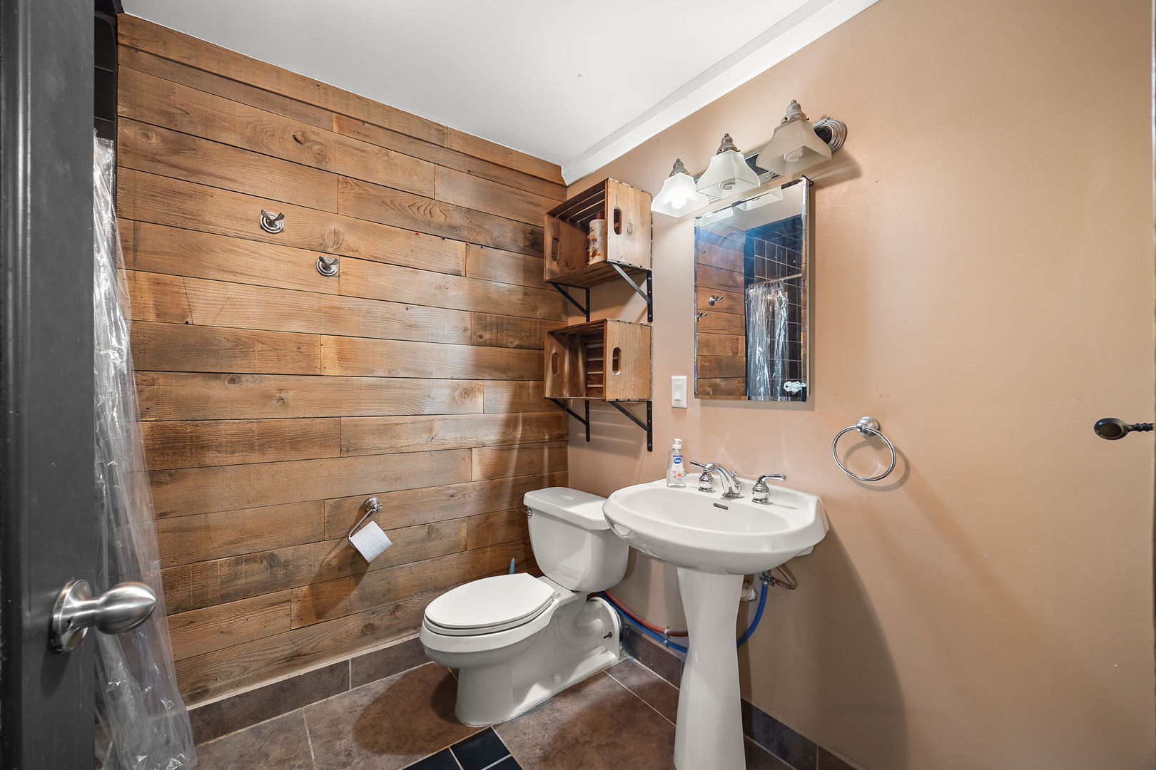 445 S Ellis Street, Bensenville, IL 60106