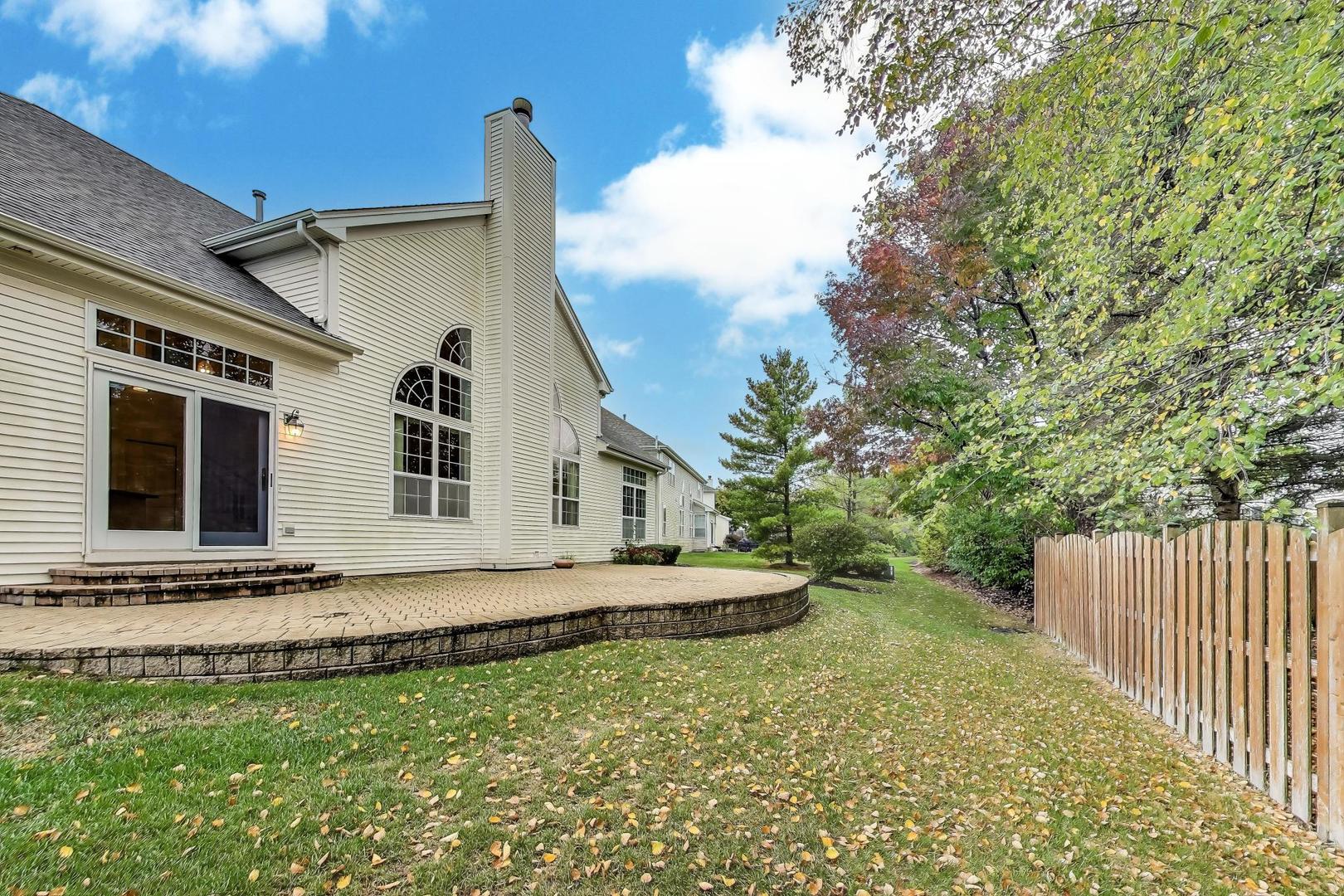 5714 Highland Drive, Palatine, IL 60067