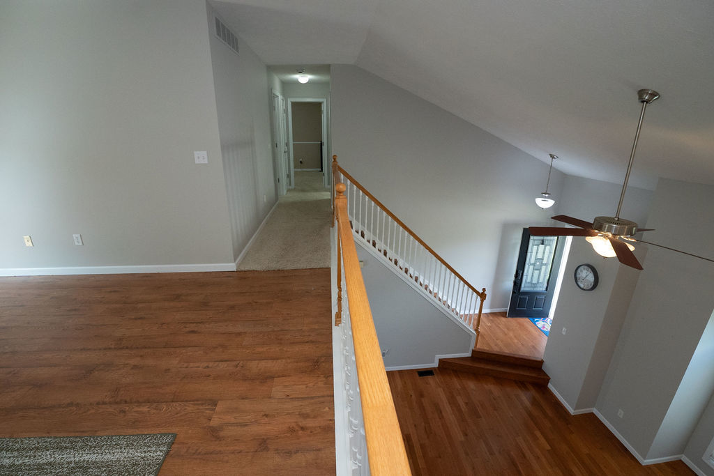 1708 Royal Pointe Drive, Bloomington, IL 61704