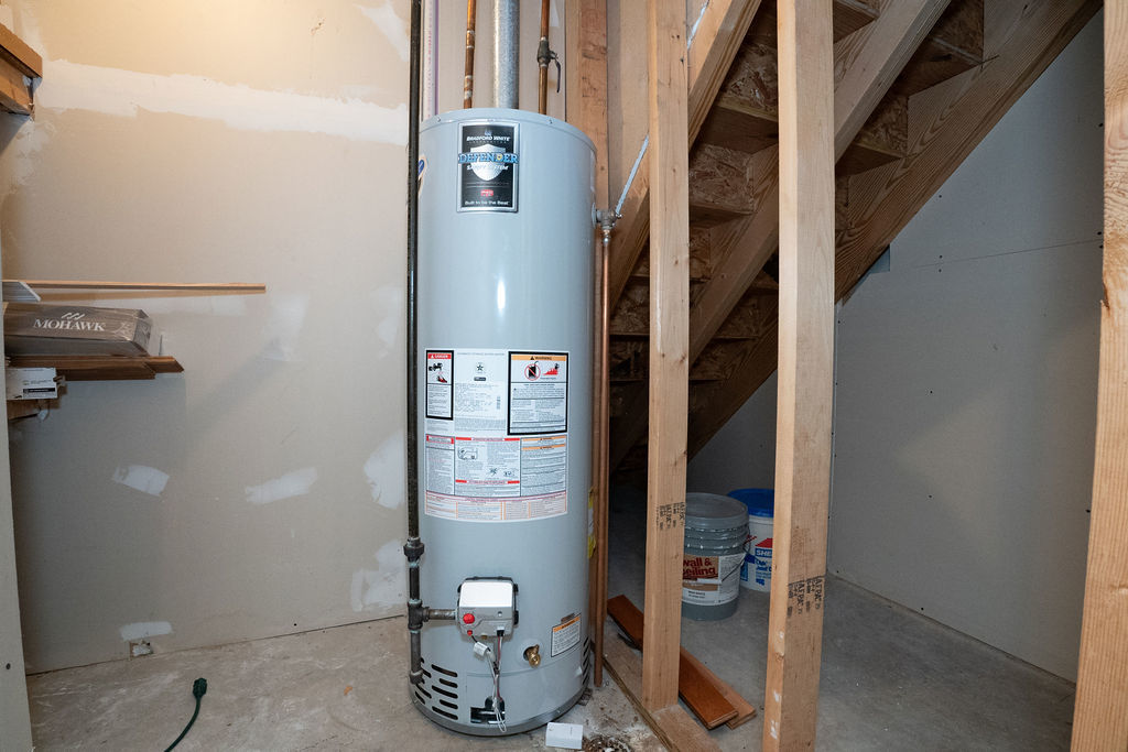 1708 Royal Pointe Drive, Bloomington, IL 61704