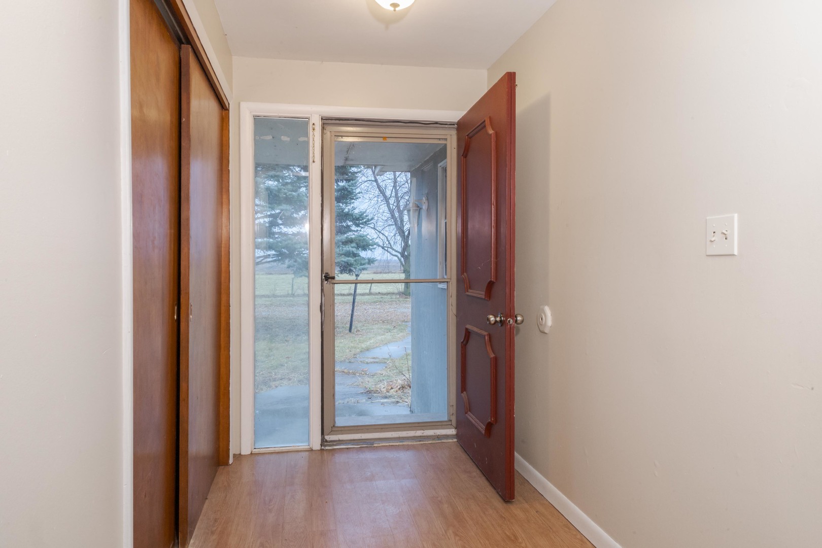 4043 N 3000 East Road, Strawn, IL 61775