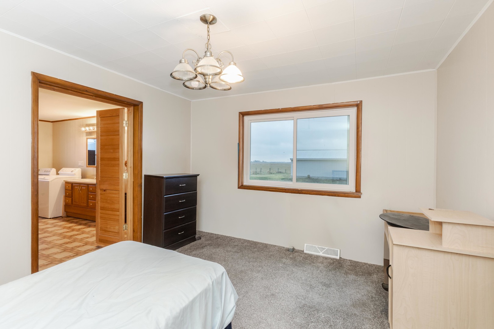 4043 N 3000 East Road, Strawn, IL 61775