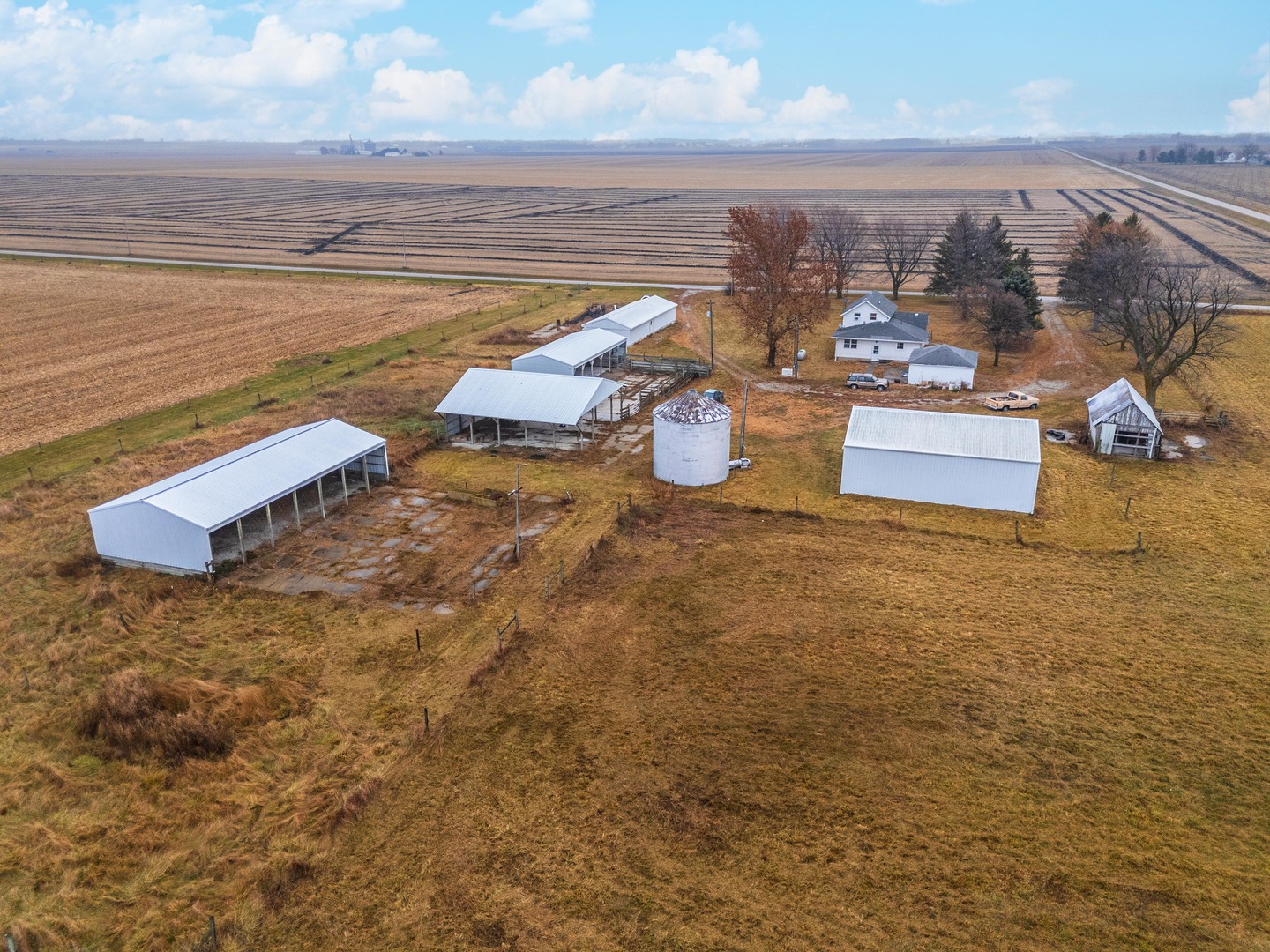 4043 N 3000 East Road, Strawn, IL 61775