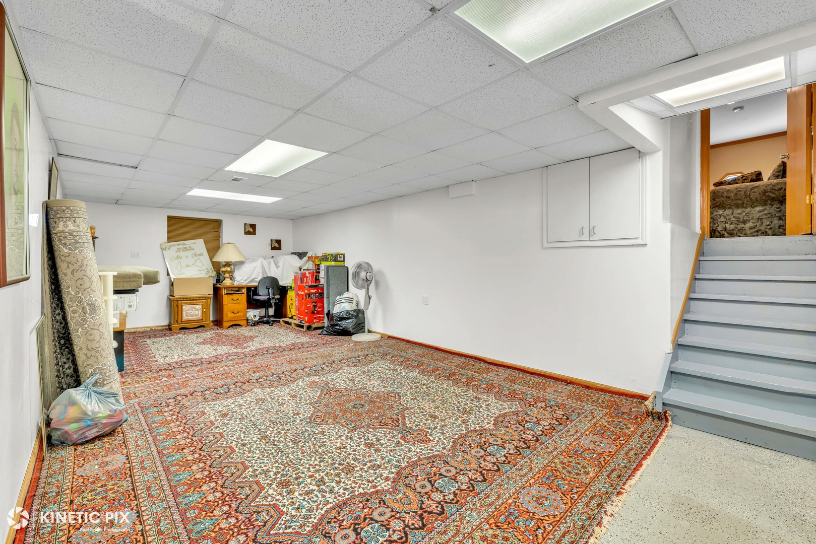 8619 Linder Avenue, Burbank, IL 60459