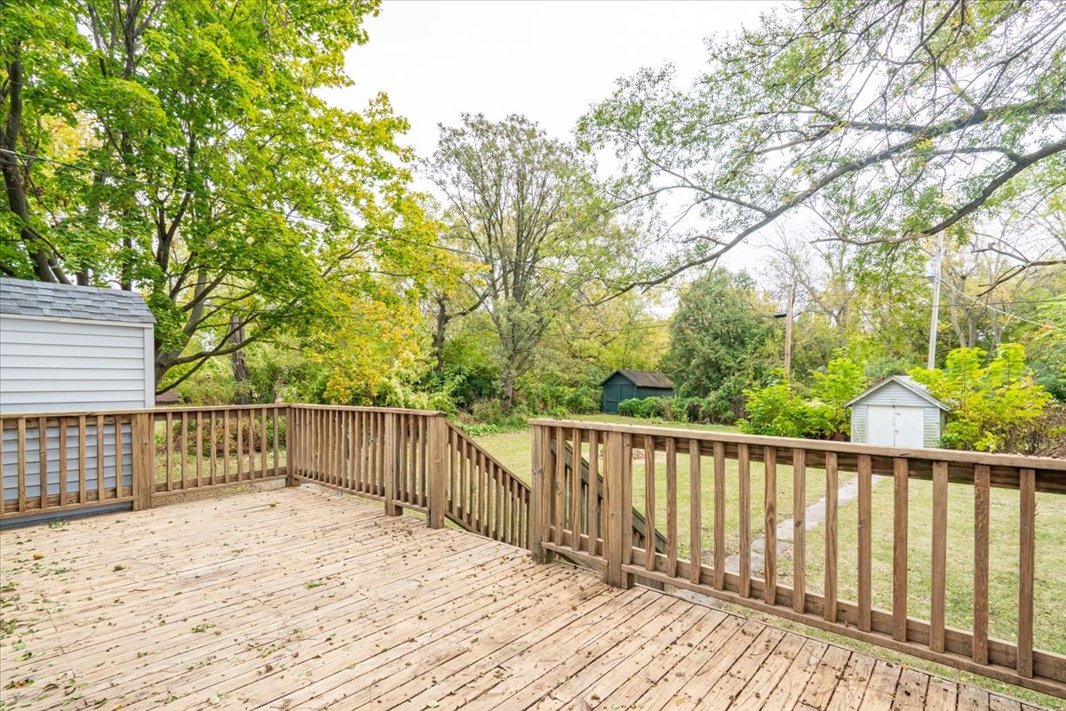 218 E Peoria Street, Piper City, IL 60959