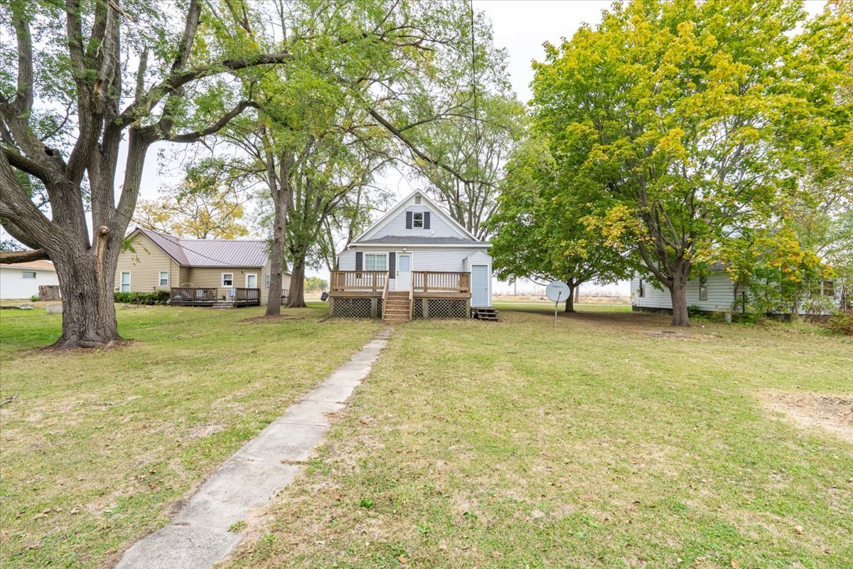 218 E Peoria Street, Piper City, IL 60959