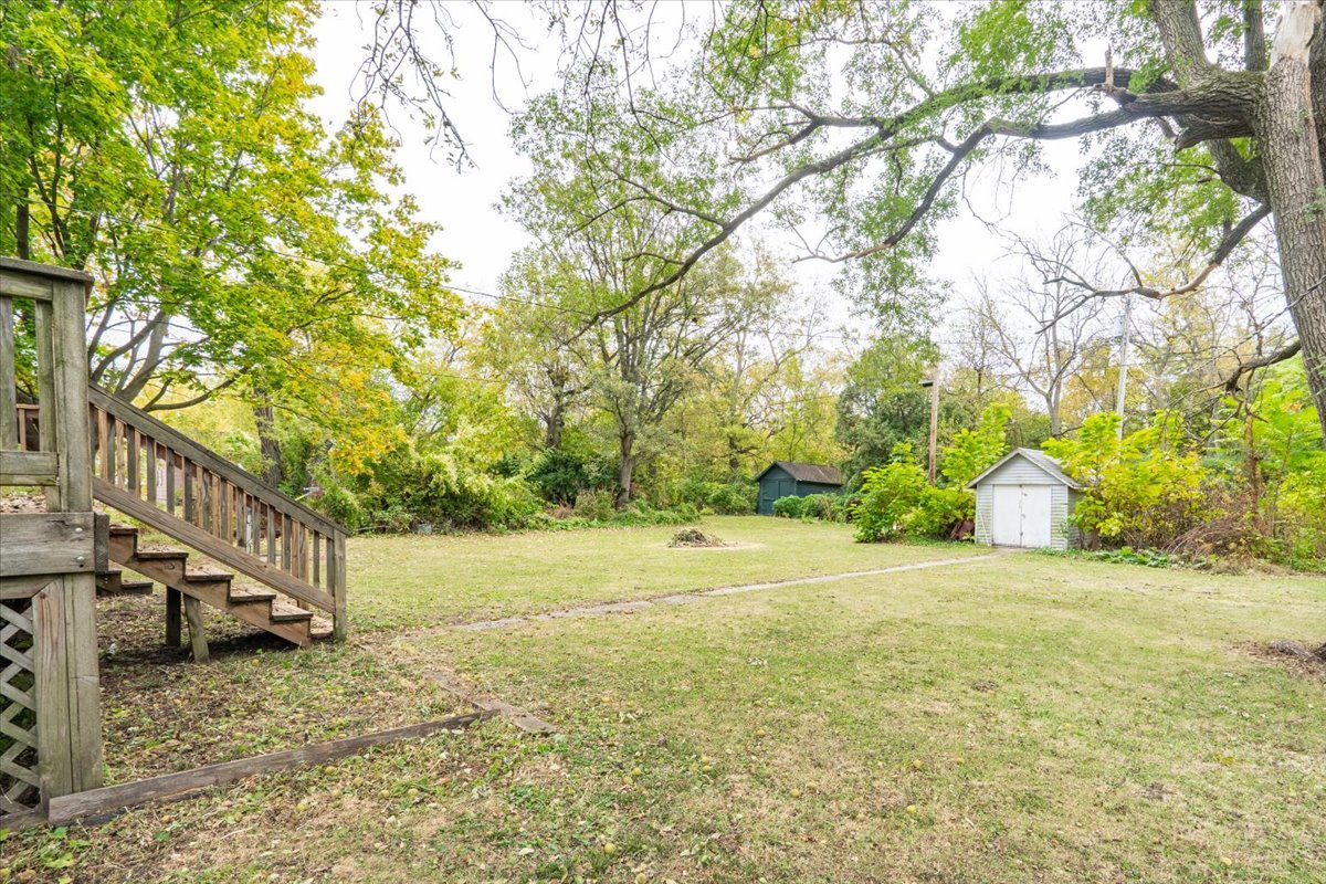 218 E Peoria Street, Piper City, IL 60959