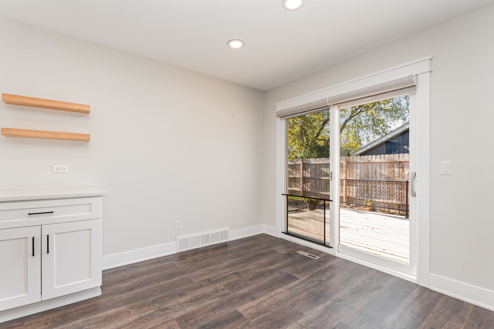 22 Sherwick Road, Oswego, IL 60543