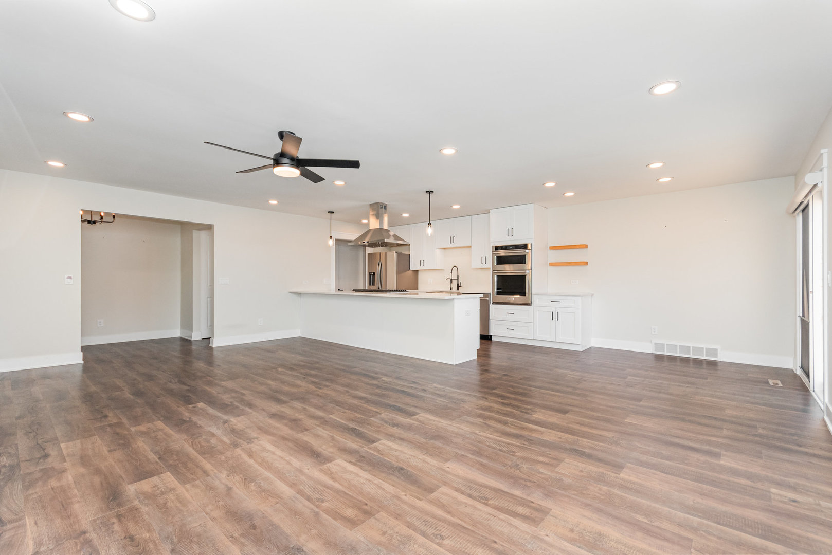 22 Sherwick Road, Oswego, IL 60543