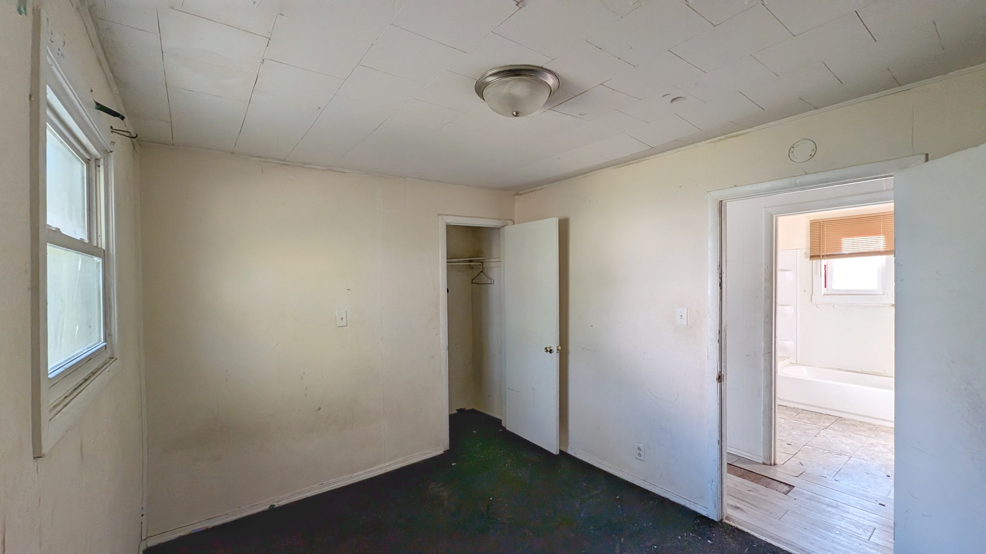 1607 S Joliet Street, Joliet, IL 60436