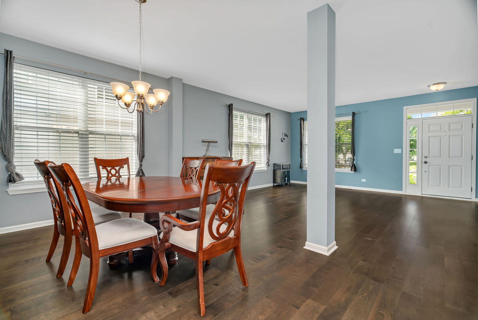 1002 Angelica Circle, Joliet, IL 60431