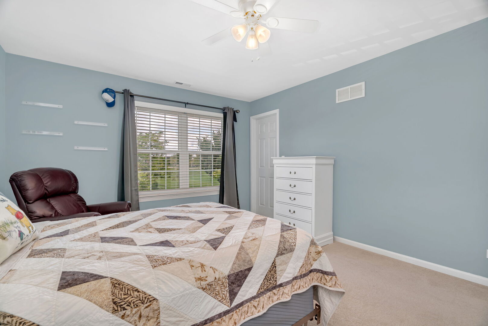 1002 Angelica Circle, Joliet, IL 60431