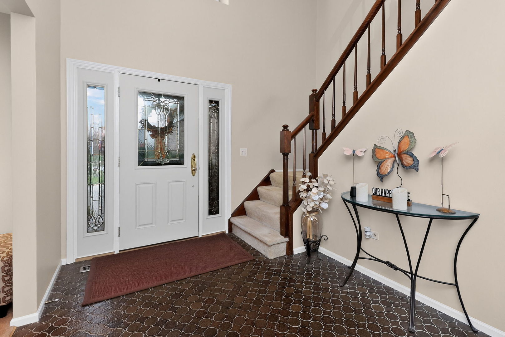 2238 Appleby Drive, Wheaton, IL 60189